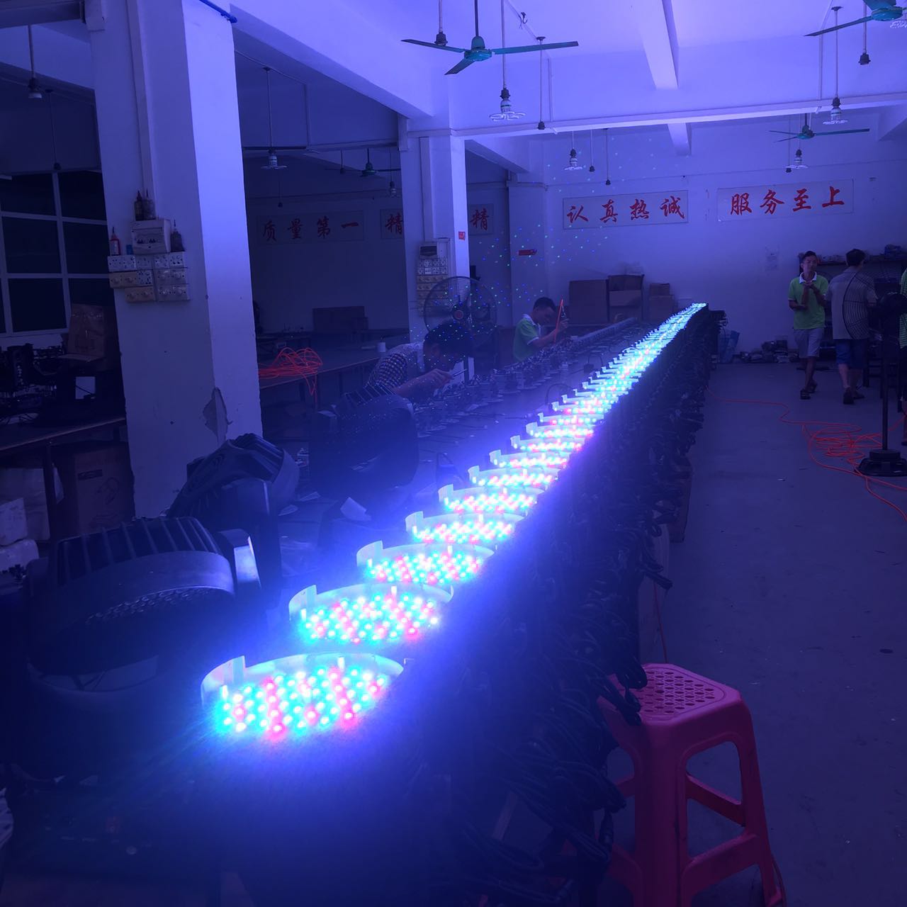 LED帕灯如何维修?效果图